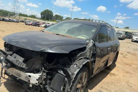 Photo of 2013 Nissan Pathfinder