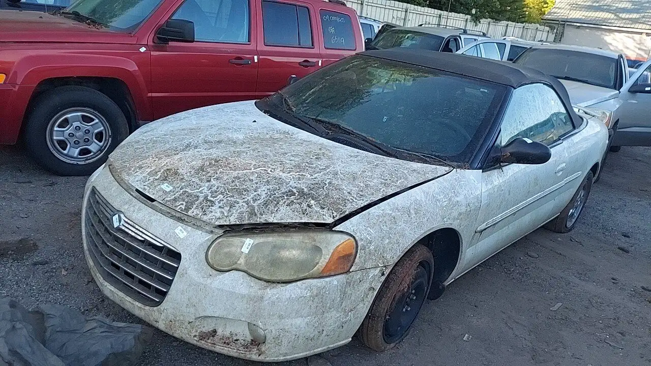 Photo of 2004 Chrysler Sebring