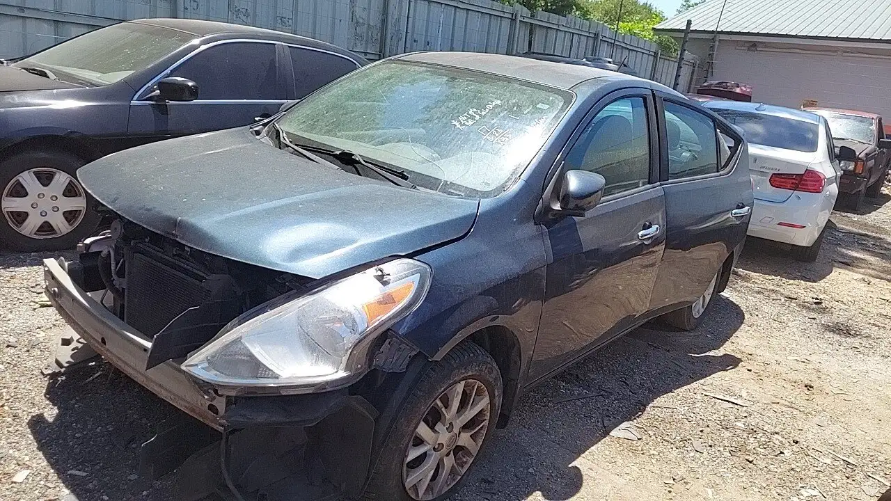 Photo of 2017 Nissan Versa