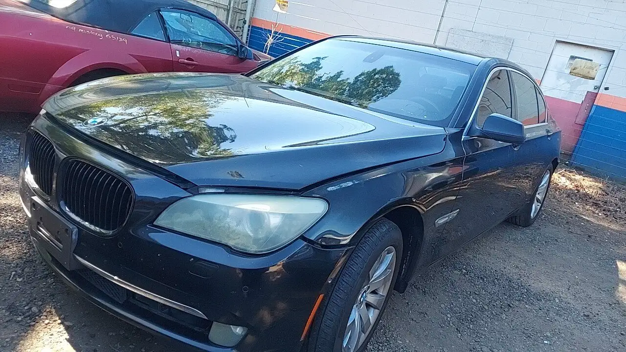 Photo of 2010 Bmw 750Li Xdrive