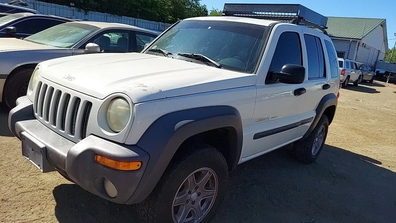 Photo of 2002 Jeep Liberty