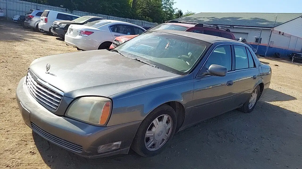 Photo of 2005 Cadillac Deville