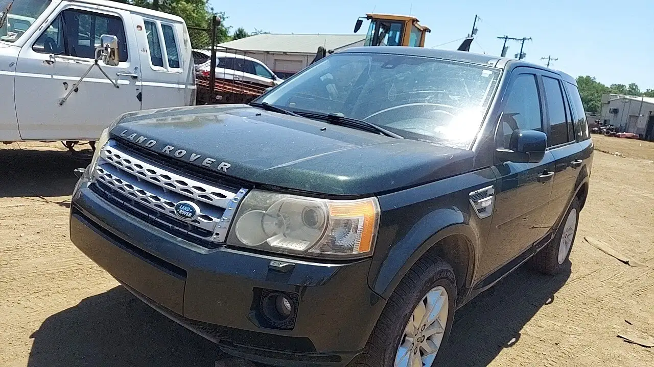 Photo of 2011 Land Rover Lr2