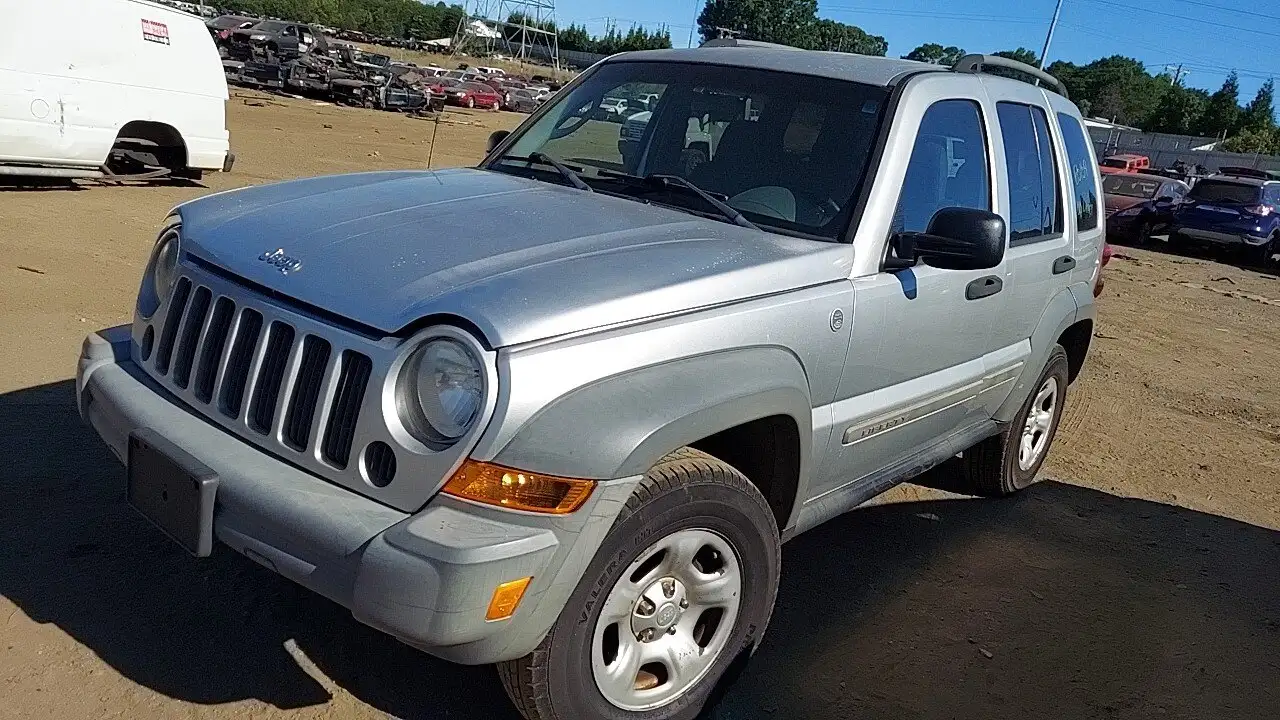 Photo of 2005 Jeep Liberty