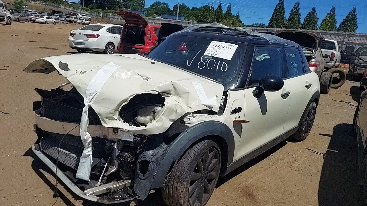 Photo of 2015 Mini Cooper