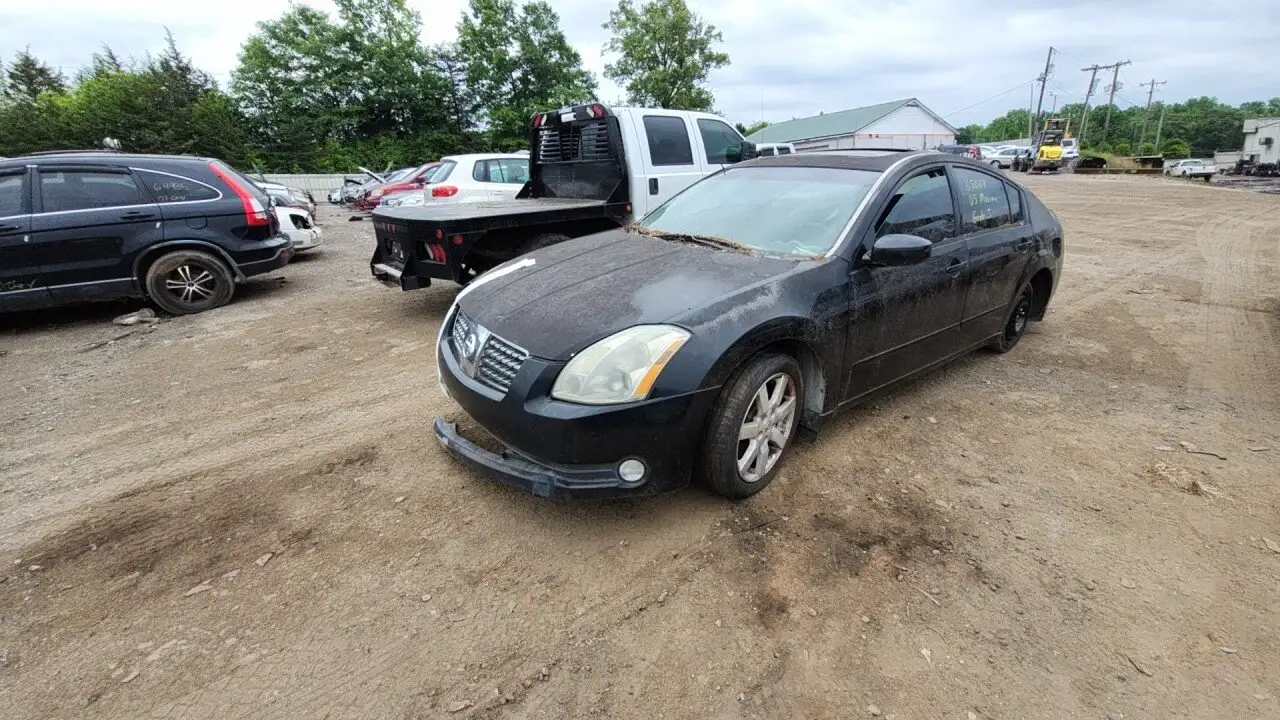 Photo of 2005 Nissan Maxima