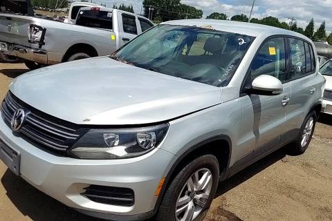 Photo of 2013 Volkswagen Tiguan