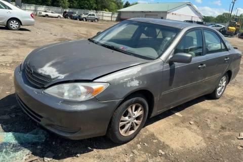 Photo of 2004 Toyota Camry