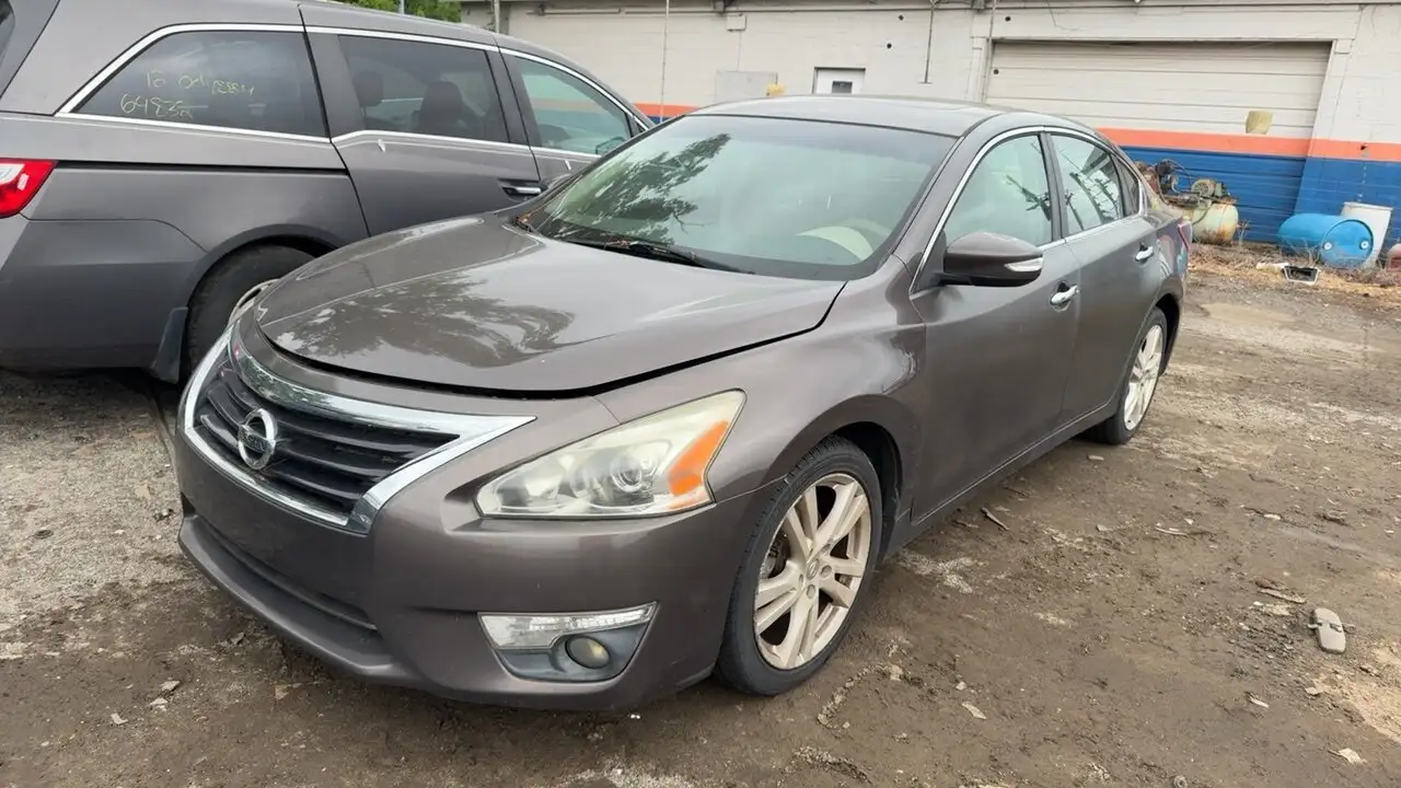 Photo of 2013 Nissan Altima