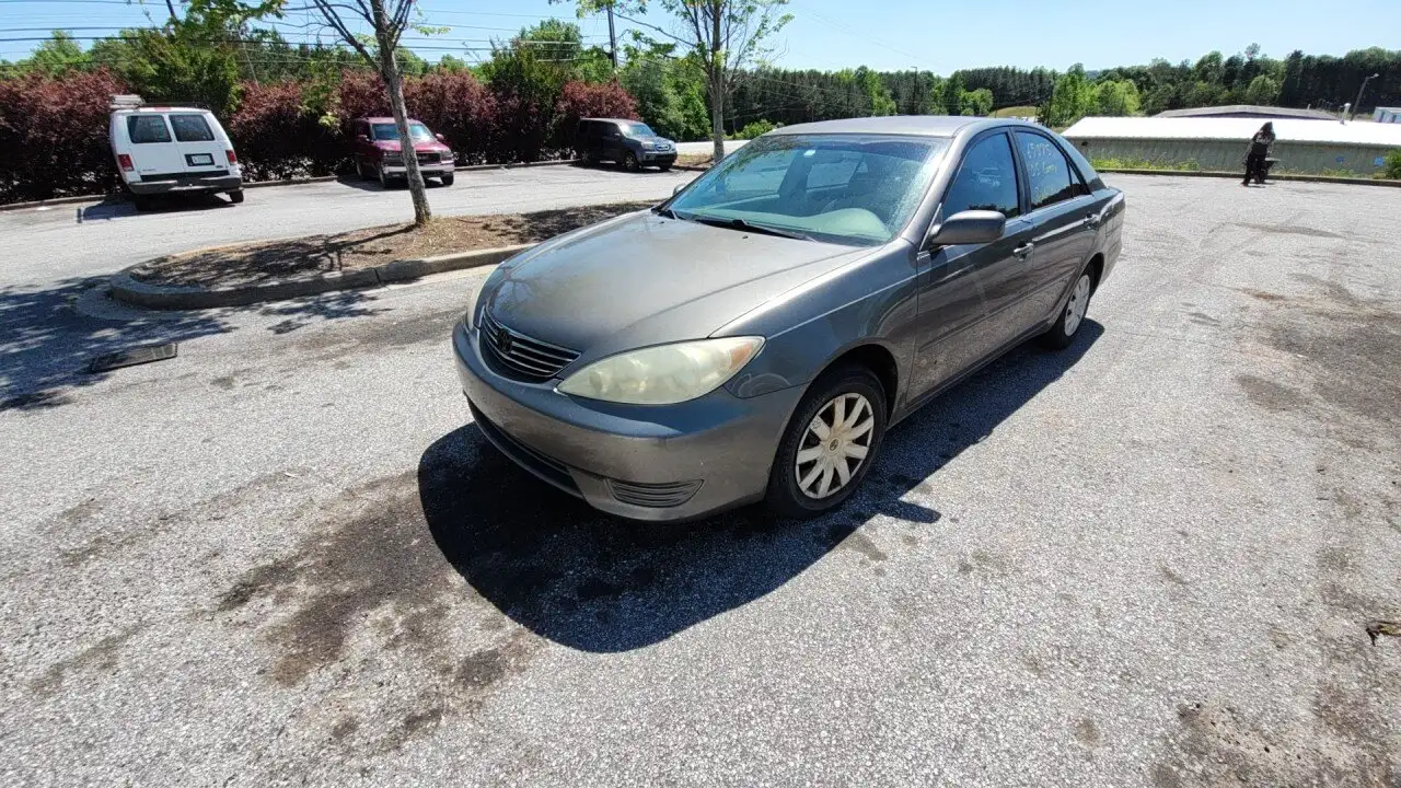 Photo of 2005 Toyota Camry