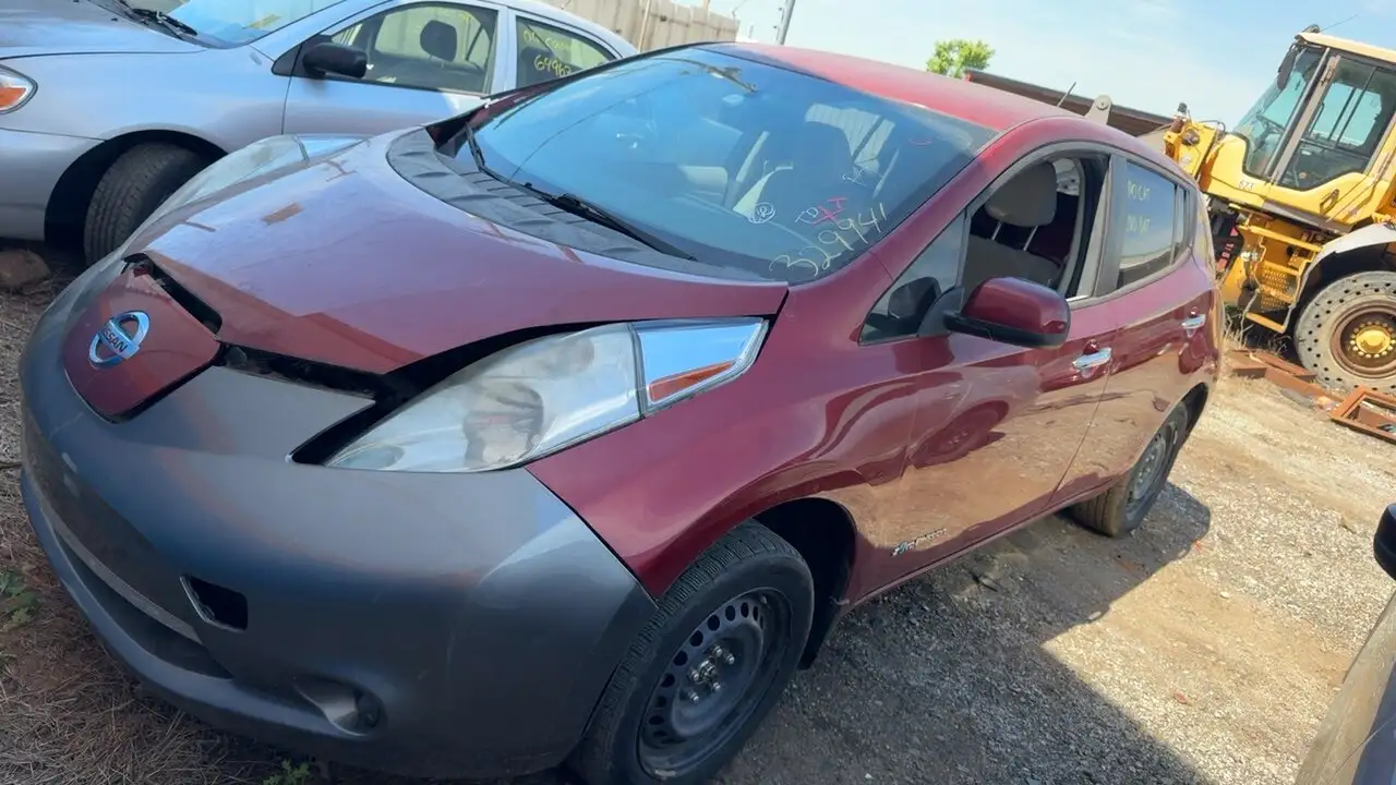 Photo of 2015 Nissan Leaf