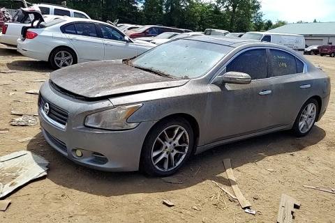Photo of 2010 Nissan Maxima