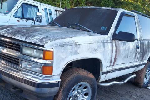 Photo of 1998 Chevrolet Tahoe