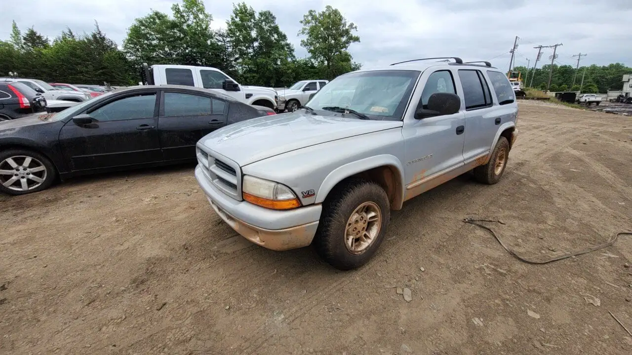 Photo of 2000 Dodge Durango
