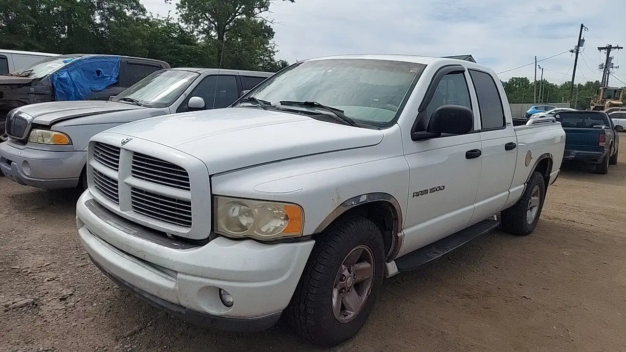 Photo of 2002 Dodge Ram 1500