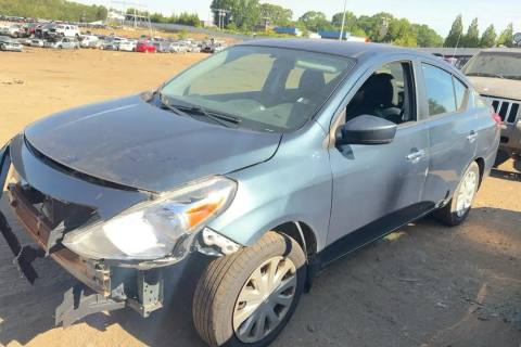 Photo of 2016 Nissan Versa
