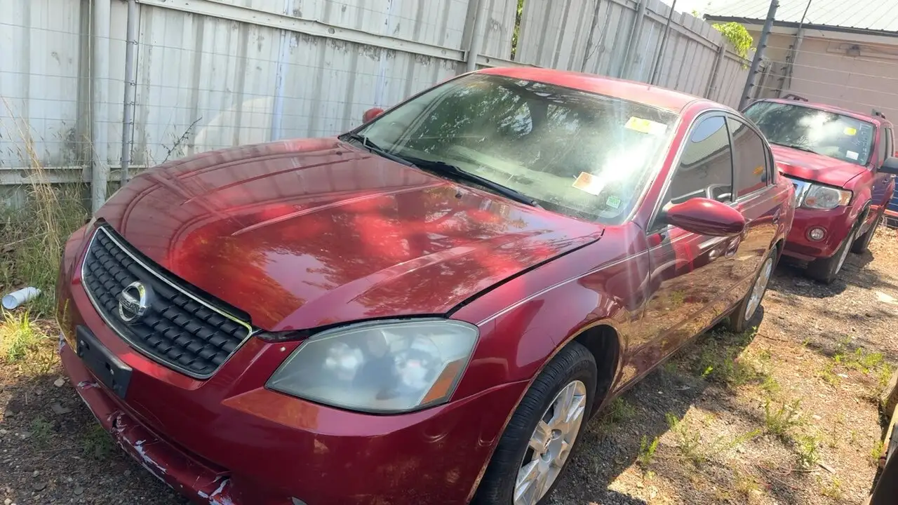 Photo of 2006 Nissan Altima