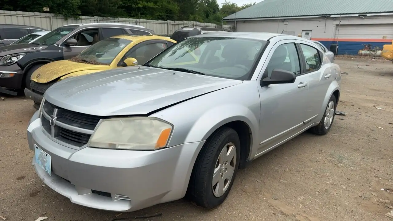 Photo of 2010 Dodge Avenger
