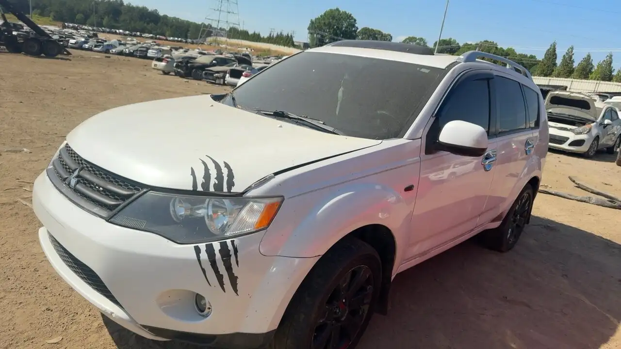 Photo of 2007 Mitsubishi Outlander