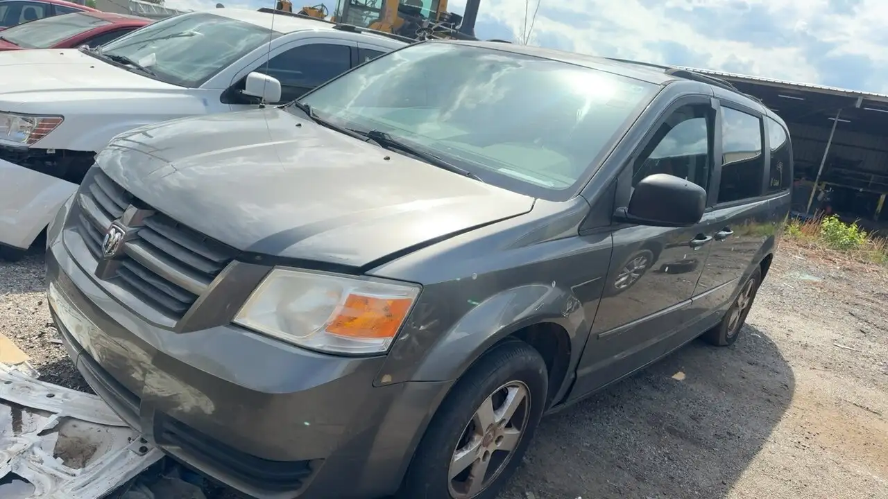 Photo of 2010 Dodge Grand Caravan