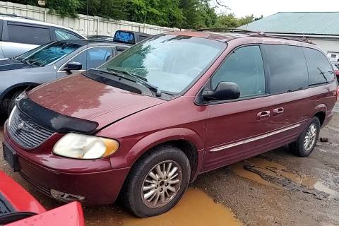 Photo of 2003 Chrysler Town & Country