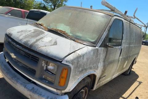 Photo of 2000 Chevrolet Express 2500