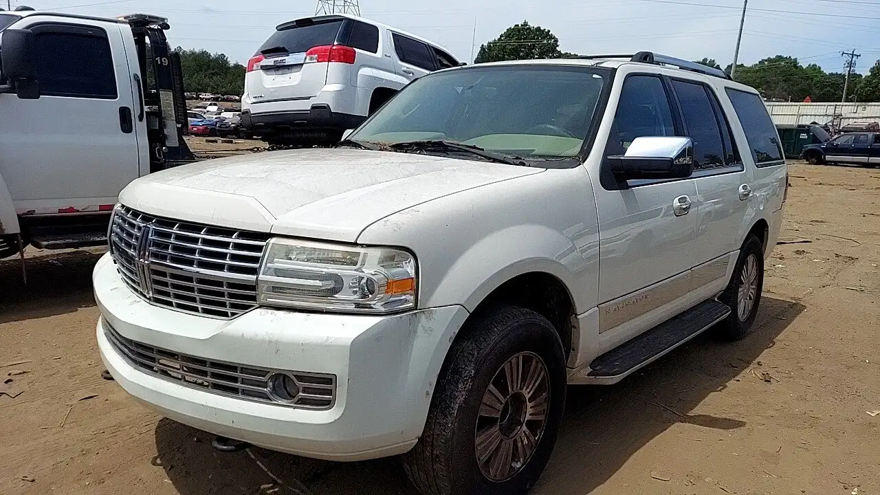 Photo of 2008 Lincoln Navigator