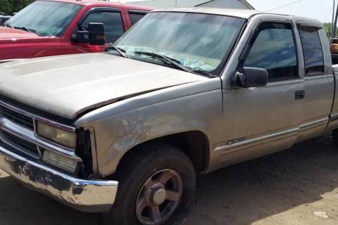Photo of 1998 Chevrolet C1500