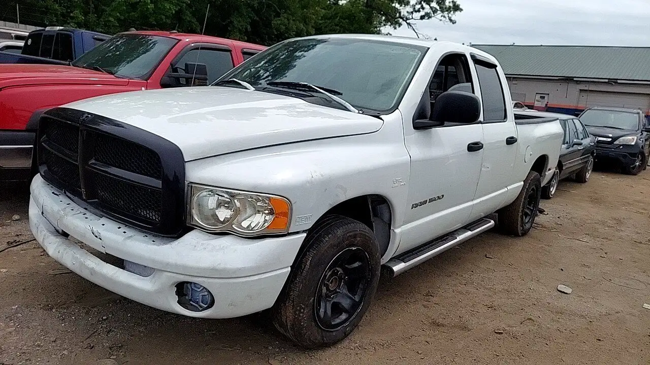 Photo of 2003 Dodge Ram 1500