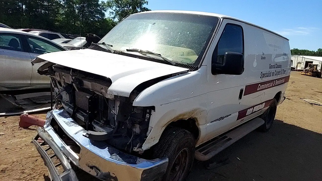 Photo of 2013 Ford E-250