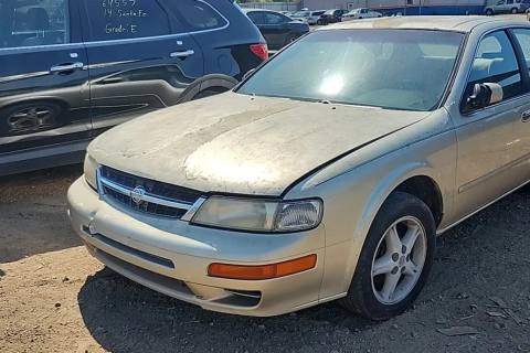 Photo of 1999 Nissan Maxima