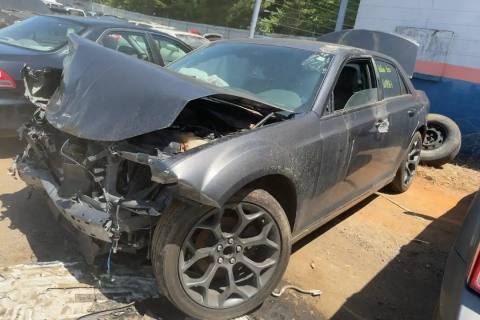 Photo of 2020 Chrysler 300