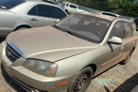 Photo of 2005 Hyundai Elantra
