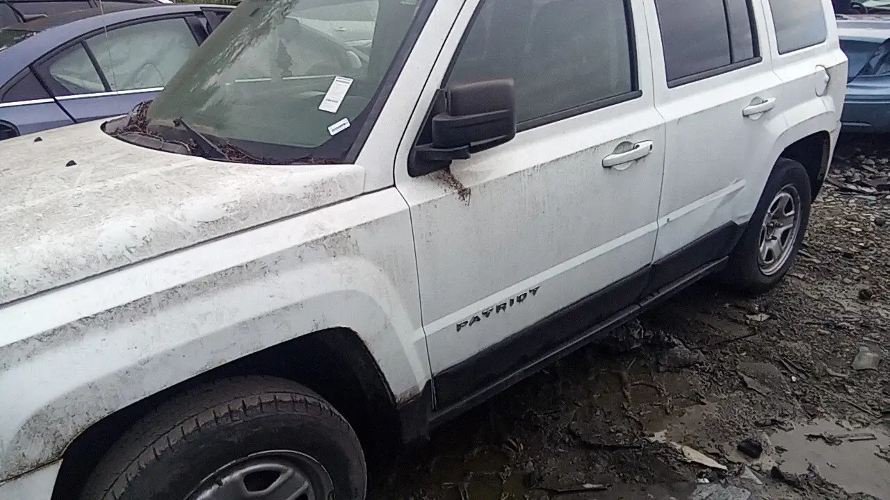 Photo of 2015 Jeep Patriot