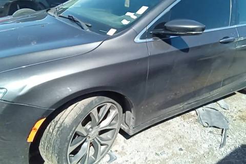 Photo of 2015 Chrysler 200
