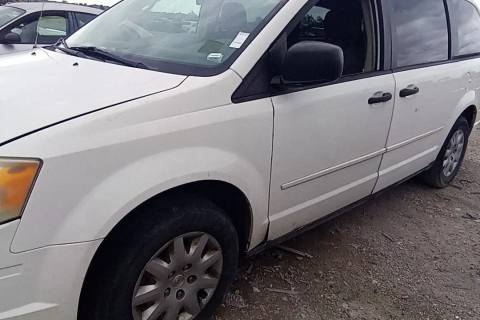 Photo of 2008 Chrysler Town & Country