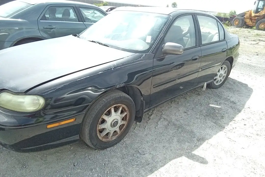 Photo of 1998 Chevrolet Malibu
