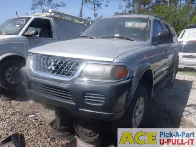 Photo of 2003 Mitsubishi Montero Sport