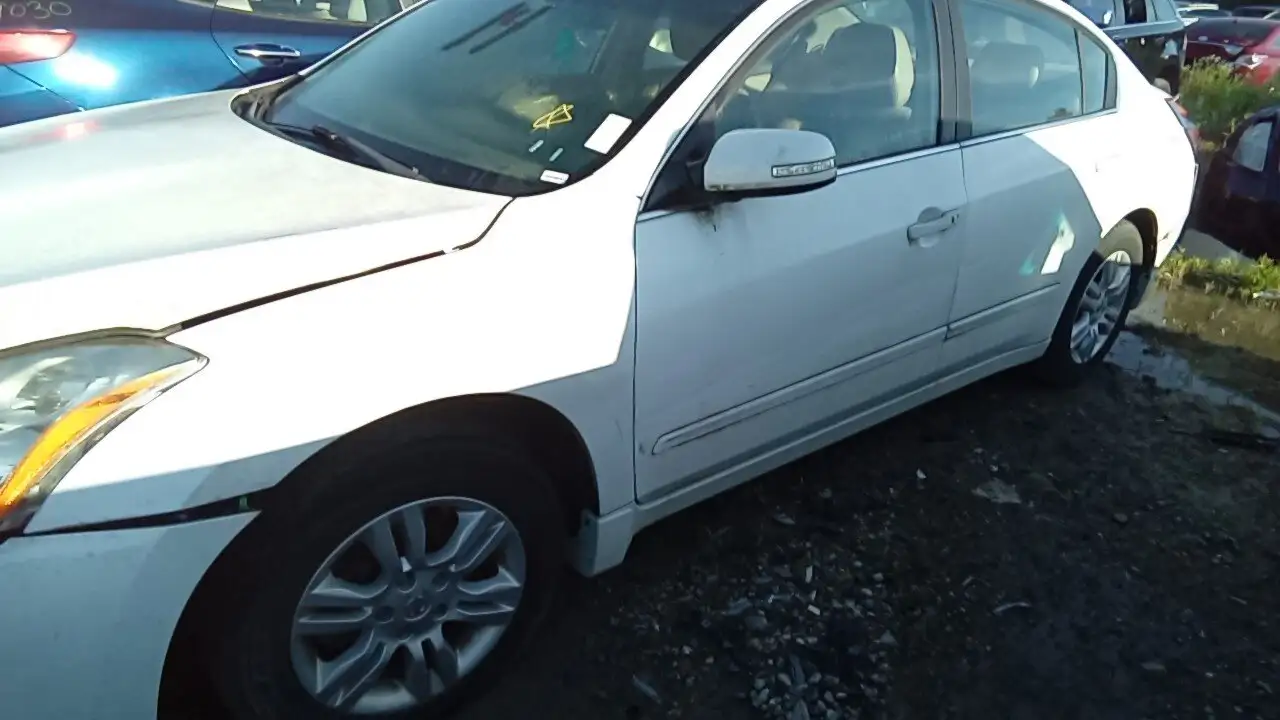 Photo of 2012 Nissan Altima