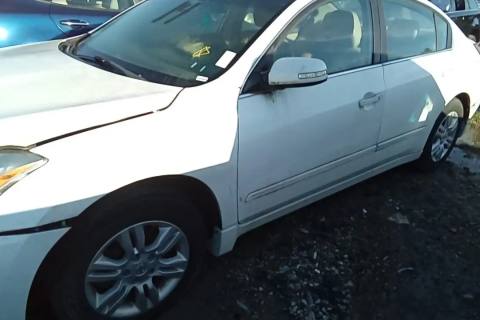 Photo of 2012 Nissan Altima