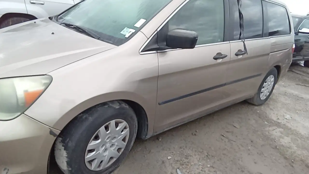 Photo of 2005 Honda Odyssey