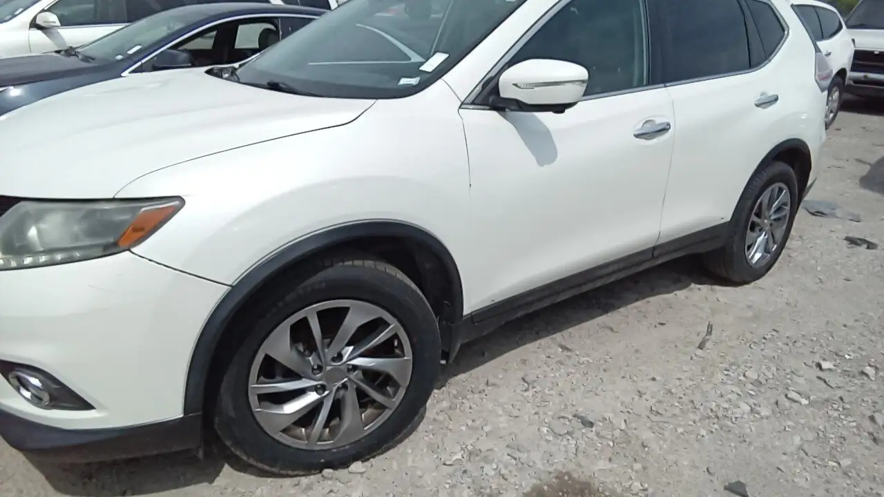 Photo of 2015 Nissan Rogue