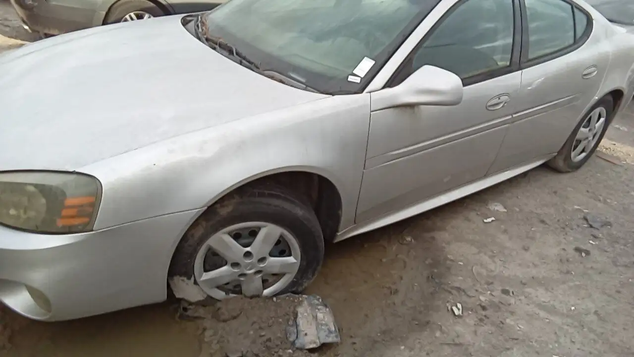 Photo of 2005 Pontiac Grand Prix