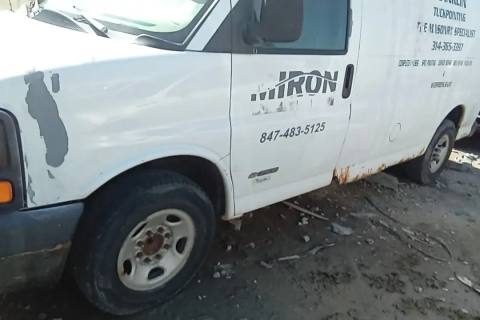 Photo of 2005 Chevrolet Express 2500