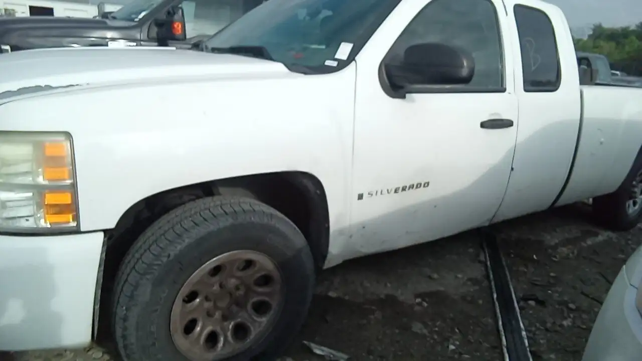 Photo of 2009 Chevrolet Silverado 1500