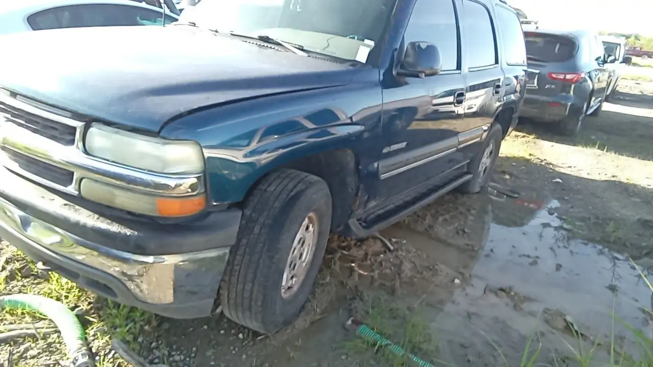 Photo of 2001 Chevrolet Tahoe