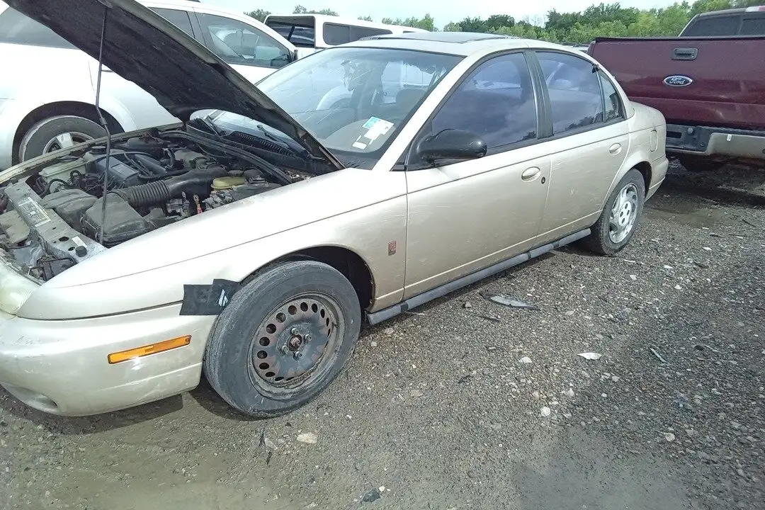 Photo of 1997 Saturn Sl2