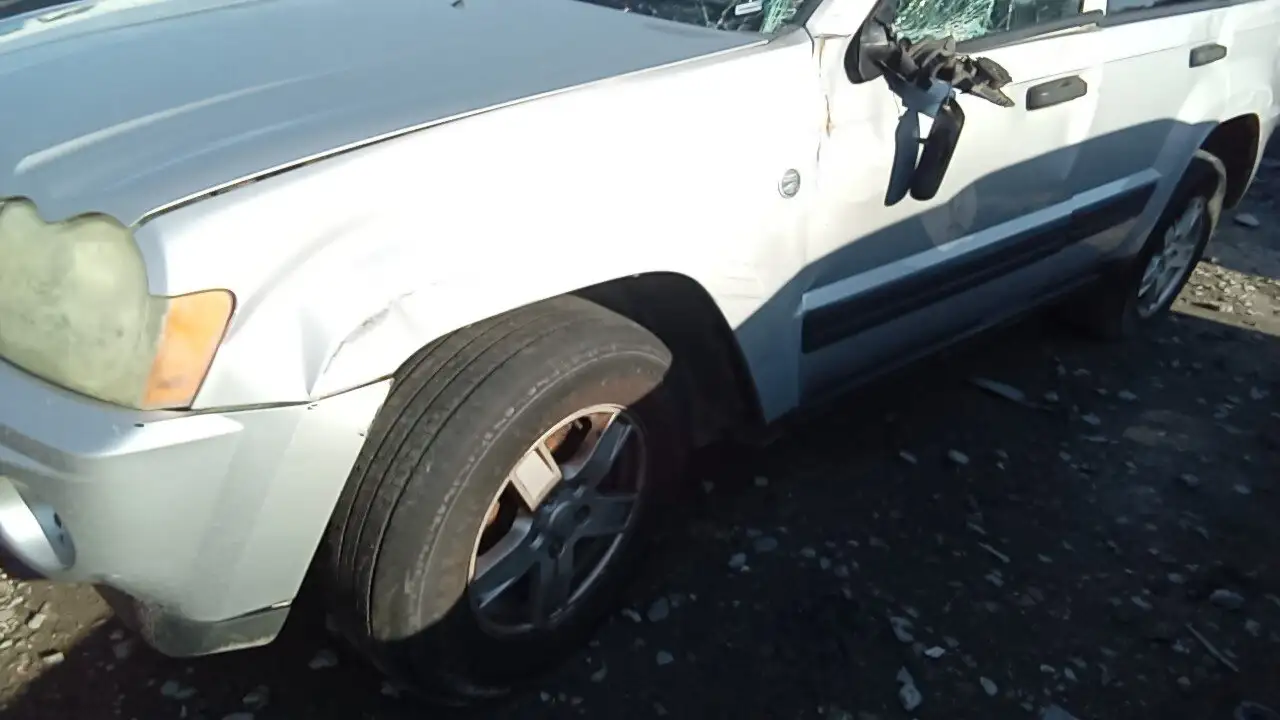 Photo of 2005 Jeep Grand Cherokee