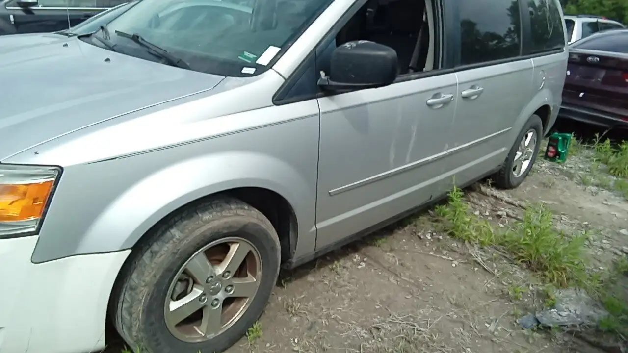 Photo of 2010 Dodge Grand Caravan