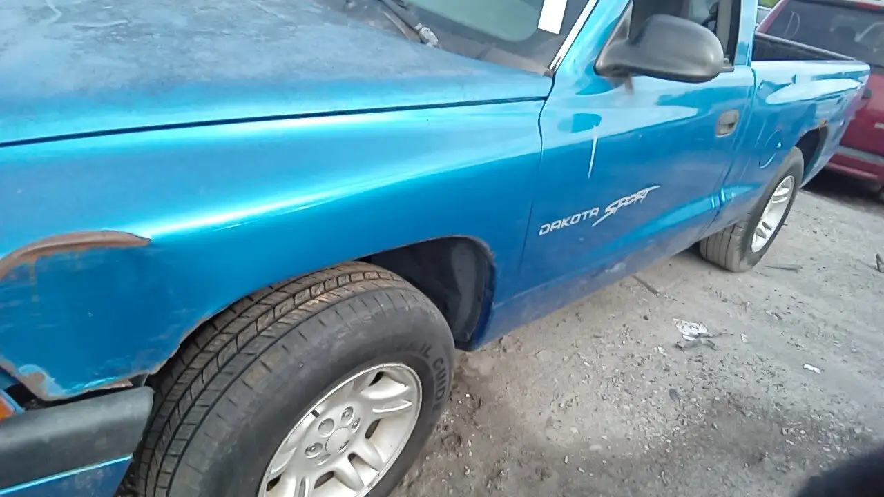 Photo of 2001 Dodge Dakota